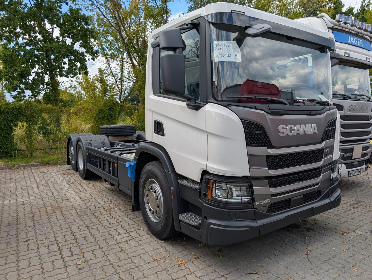 SCANIA P 340 B6x2*4NA / chassis frame / steering axle / CNG - شاحنة النفايات: صورة 2 SCANIA P 340 B6x2*4NA / chassis frame / steering axle / CNG - شاحنة النفايات: صورة 2