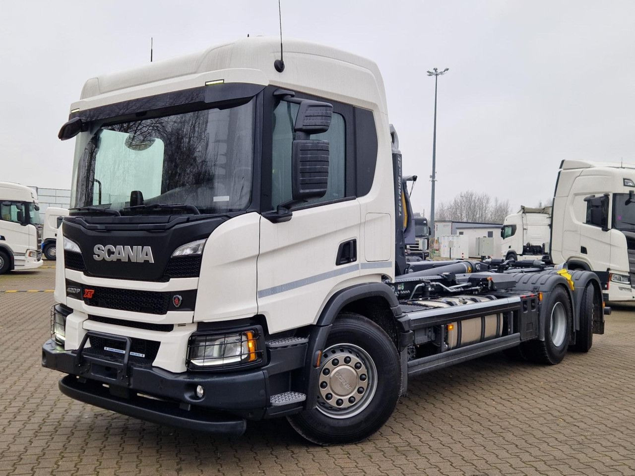 SCANIA P420 B6x2*4 / Meiller Kipper Tectrum RS 21 hooklift / 2025 / no mileage! - شاحنة ذات خطاف: صورة 4 SCANIA P420 B6x2*4 / Meiller Kipper Tectrum RS 21 hooklift / 2025 / no mileage! - شاحنة ذات خطاف: صورة 4