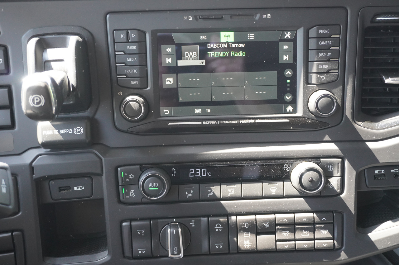 SCANIA R500 Hook-Up Refrigerated Truck KIESLING 20 EPAL / Carrier Supra 1250 Silent SCANIA R500 Hook-Up Refrigerated Truck KIESLING 20 EPAL / Carrier Supra 1250 Silent: صورة 29