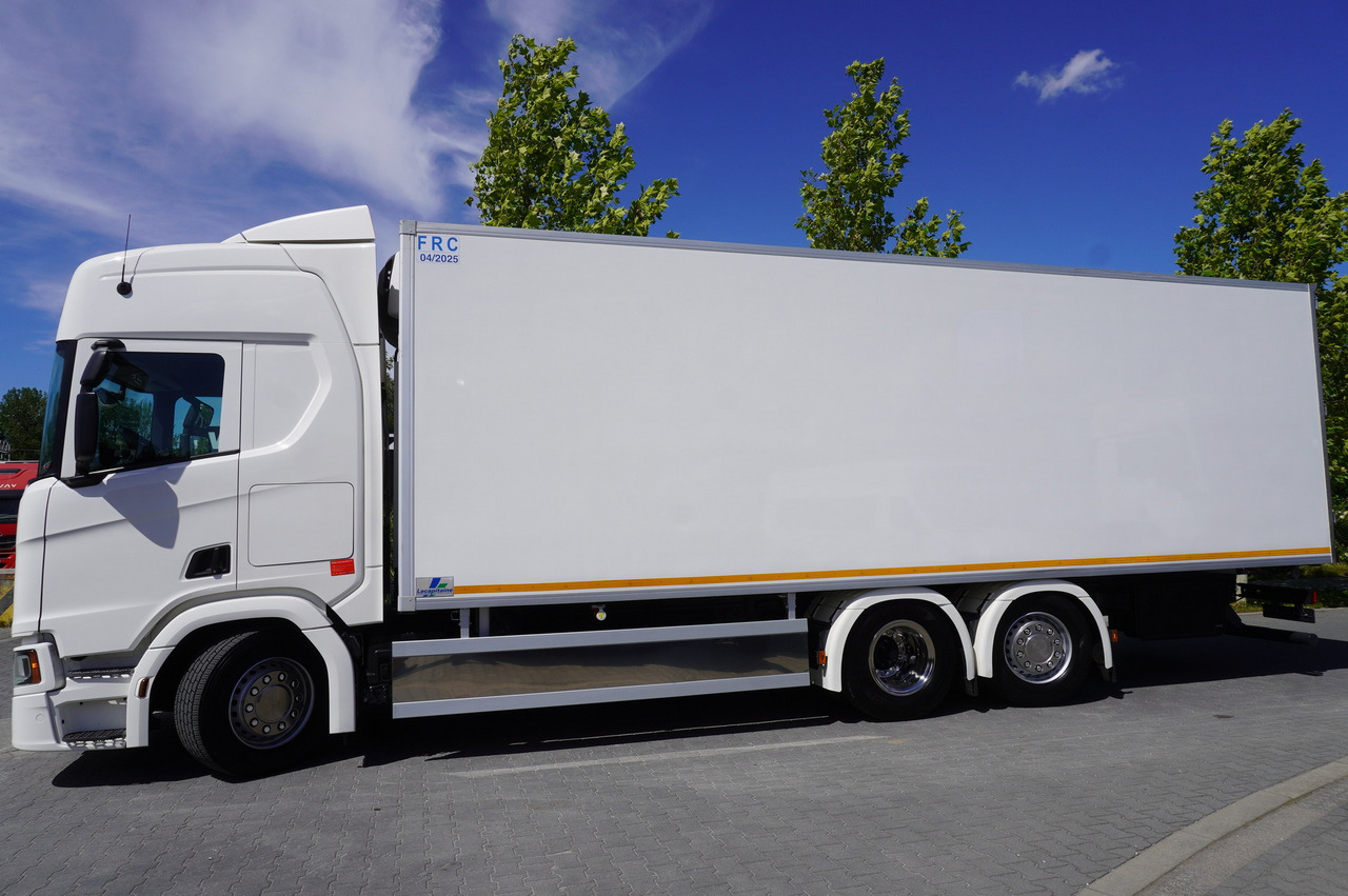 SCANIA R500 / Lecapitaine refrigerator 20 EPAL / Carrier Supra 950 / Steered 3rd axle - شاحنة الفريزر: صورة 2 SCANIA R500 / Lecapitaine refrigerator 20 EPAL / Carrier Supra 950 / Steered 3rd axle - شاحنة الفريزر: صورة 2
