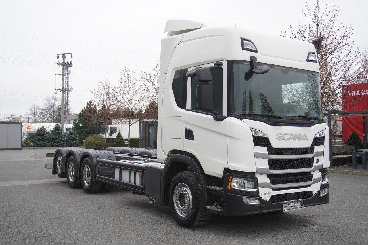 Scania G540 8x4 / Chassis 8.7 m / Steered axle / 2021 - شاحنة هيكل كابينة: صورة 1 Scania G540 8x4 / Chassis 8.7 m / Steered axle / 2021 - شاحنة هيكل كابينة: صورة 1