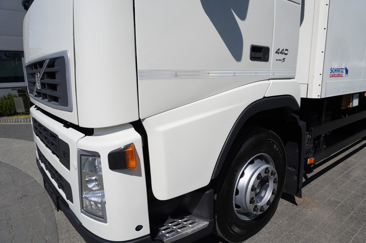 شاحنة الفريزر VOLVO FH 440 E5 6×2 Schmitz Refrigerator – pass-through Set 38 pallets: صورة 11