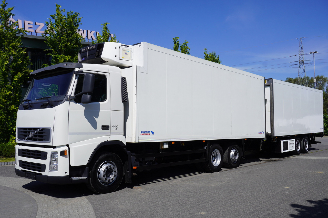 VOLVO FH 440 E5 6×2 Schmitz Refrigerator – pass-through Set 38 pallets - شاحنة الفريزر: صورة 1 VOLVO FH 440 E5 6×2 Schmitz Refrigerator – pass-through Set 38 pallets - شاحنة الفريزر: صورة 1
