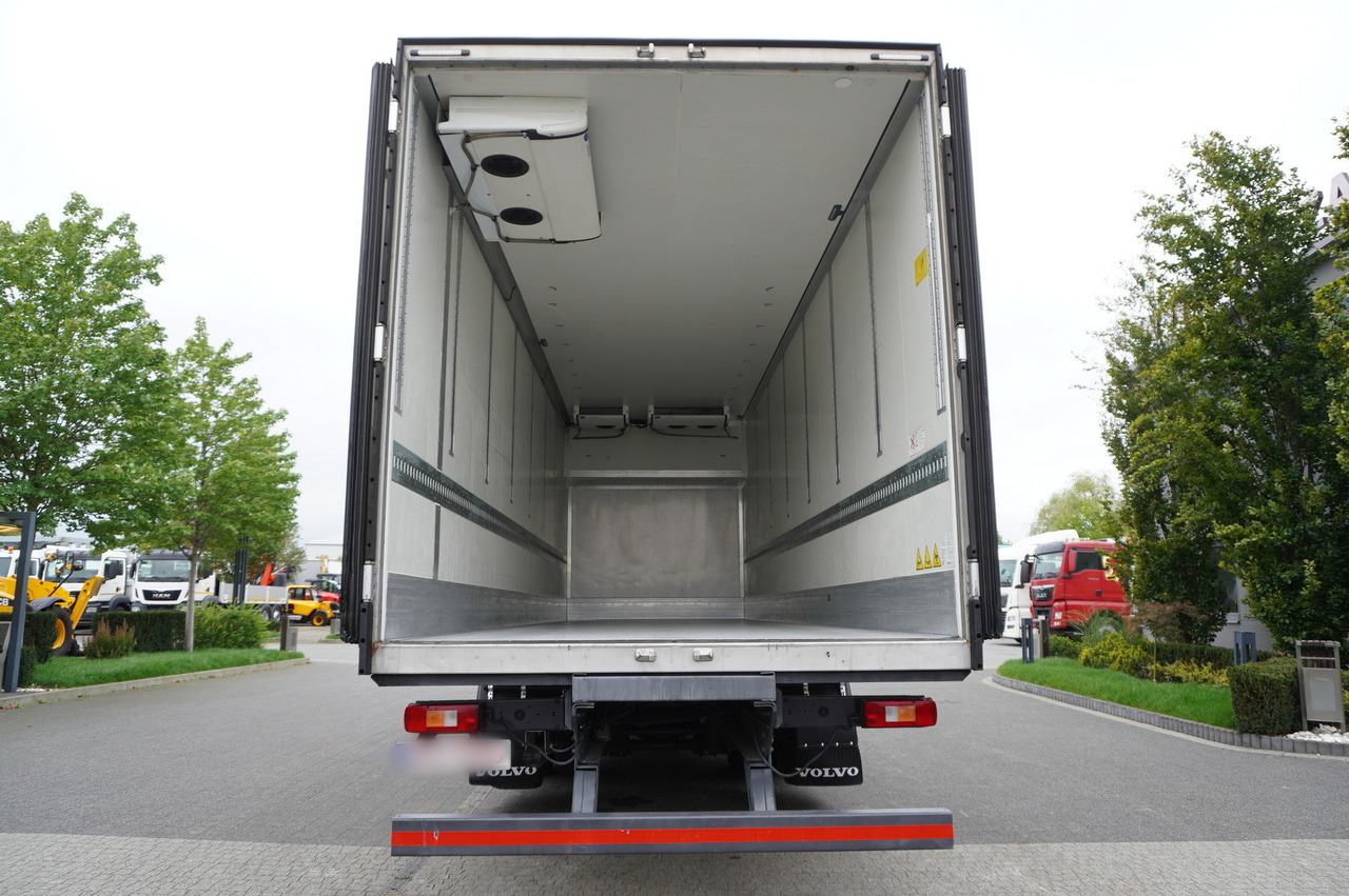 VOLVO FH 460 / Krone refrigerator 23 EPAL! / Carrier Supra 1250 MT Silent / Multitemperature / Steered axle - شاحنة الفريزر: صورة 4 VOLVO FH 460 / Krone refrigerator 23 EPAL! / Carrier Supra 1250 MT Silent / Multitemperature / Steered axle - شاحنة الفريزر: صورة 4