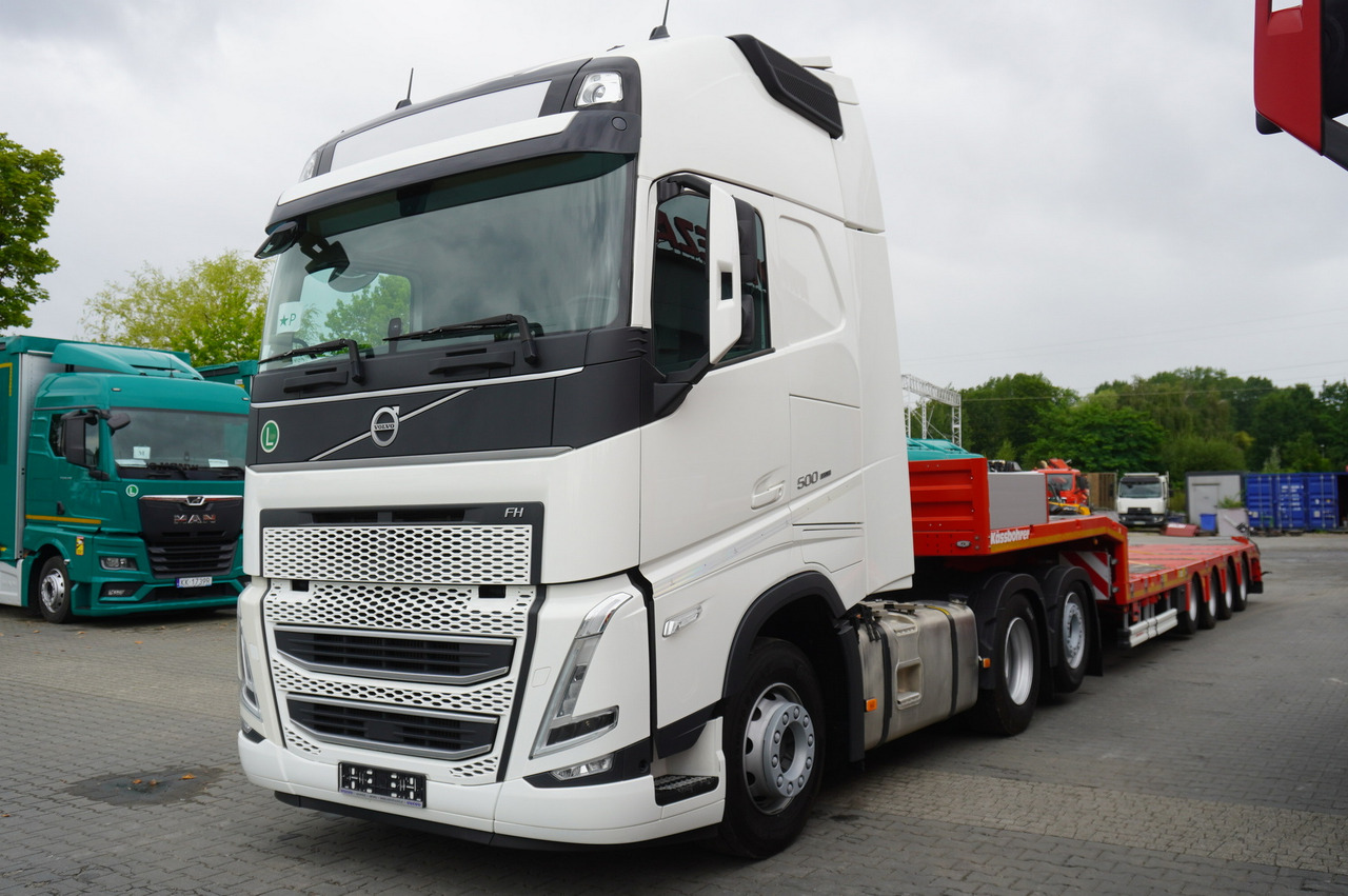 VOLVO FH 500 6 × 2 Globetrotter XL / 2023 / 114 thousand km / Brand-new low-loader Kässbohrer LB3E semi-trailer - شاحنة نقل سيارات شاحنة: صورة 5 VOLVO FH 500 6 × 2 Globetrotter XL / 2023 / 114 thousand km / Brand-new low-loader Kässbohrer LB3E semi-trailer - شاحنة نقل سيارات شاحنة: صورة 5