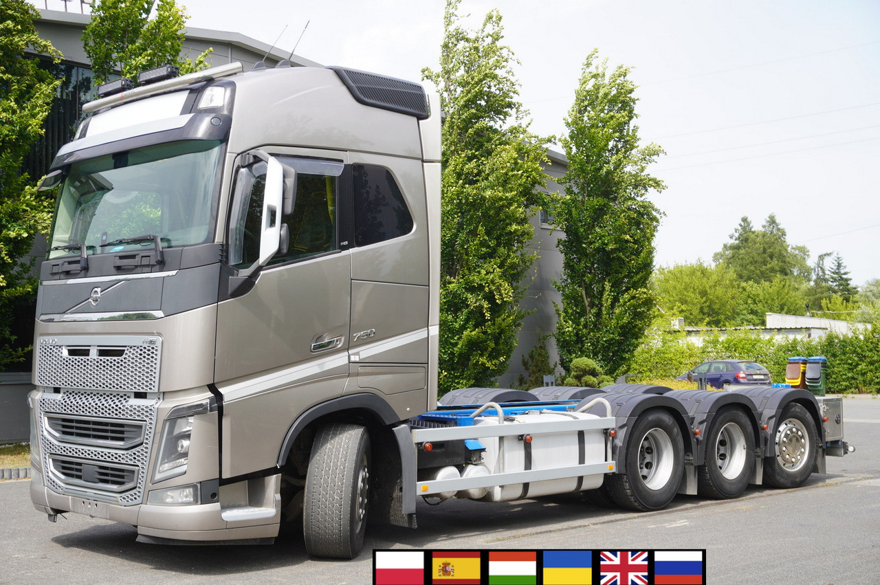 VOLVO Volvo FH16 750 8x4x4 / 750 HP! / Frame 685 cm / Steered 4th axle - شاحنة كرين: صورة 1 VOLVO Volvo FH16 750 8x4x4 / 750 HP! / Frame 685 cm / Steered 4th axle - شاحنة كرين: صورة 1