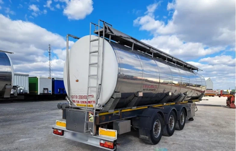 WIELTON NS3D 36 t food cistern / 3 chambers - نصف مقطورة صهريج: صورة 2 WIELTON NS3D 36 t food cistern / 3 chambers - نصف مقطورة صهريج: صورة 2