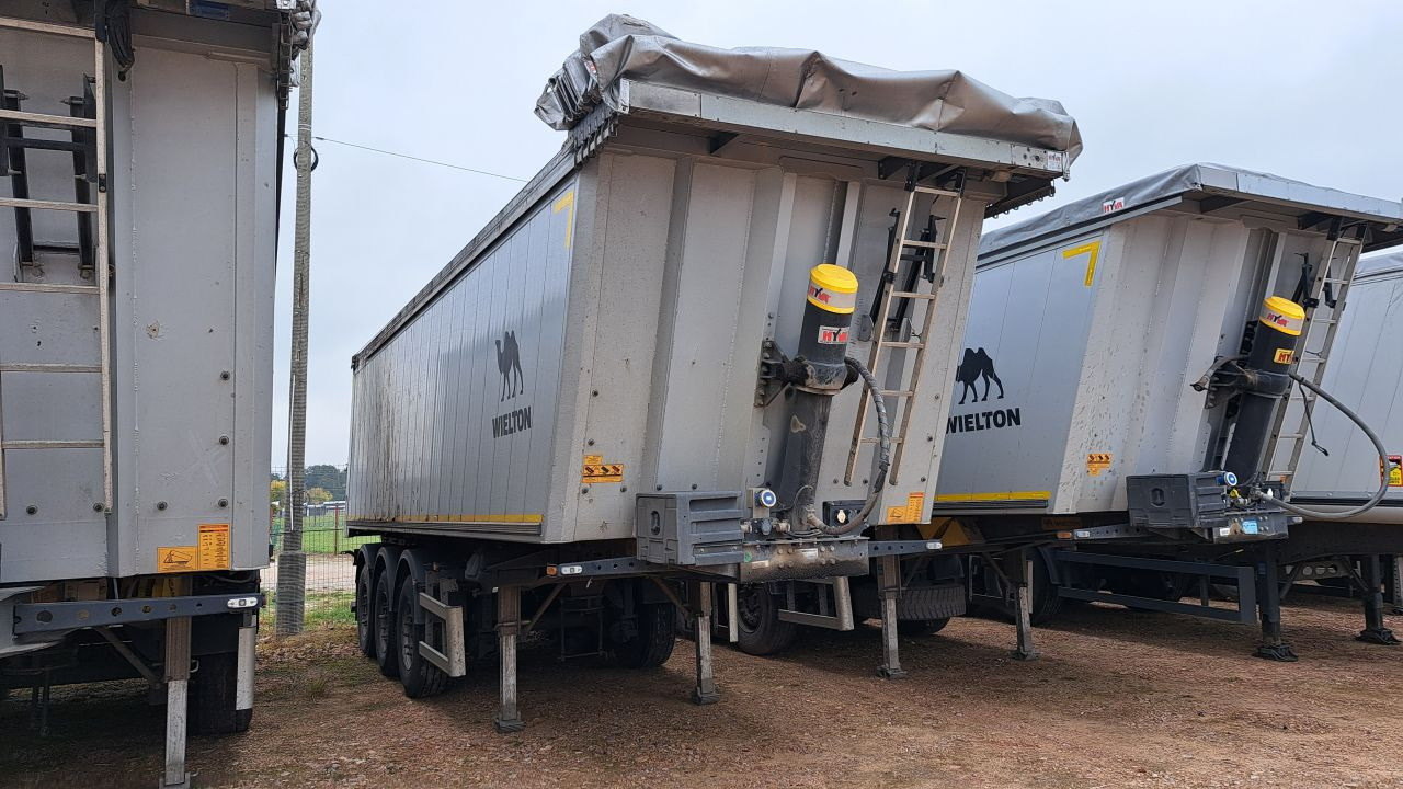 WIELTON NW-3 / weight 6.2 t / capacity 38m3 / Electrically folded roof / Teflon / 20 units, 2022 - قلابة نصف مقطورة نصف مقطورة قلابة: صورة 1 WIELTON NW-3 / weight 6.2 t / capacity 38m3 / Electrically folded roof / Teflon / 20 units, 2022 - قلابة نصف مقطورة نصف مقطورة قلابة: صورة 1