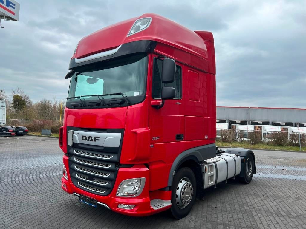 DAF XF 480 FT SSC MX-Engine Brake ADR-AT 2 x Tank - وحدة جر: صورة 2 DAF XF 480 FT SSC MX-Engine Brake ADR-AT 2 x Tank - وحدة جر: صورة 2