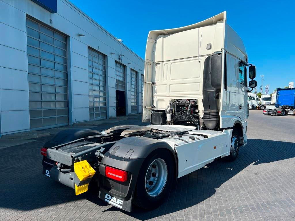 DAF XF 480 FT SSC Retarder Standklima new Tyres - وحدة جر: صورة 4 DAF XF 480 FT SSC Retarder Standklima new Tyres - وحدة جر: صورة 4