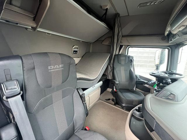 DAF XG 480 FT TraXon ZF-Intarder 2x Tank 1.195 Liter - وحدة جر: صورة 3 DAF XG 480 FT TraXon ZF-Intarder 2x Tank 1.195 Liter - وحدة جر: صورة 3