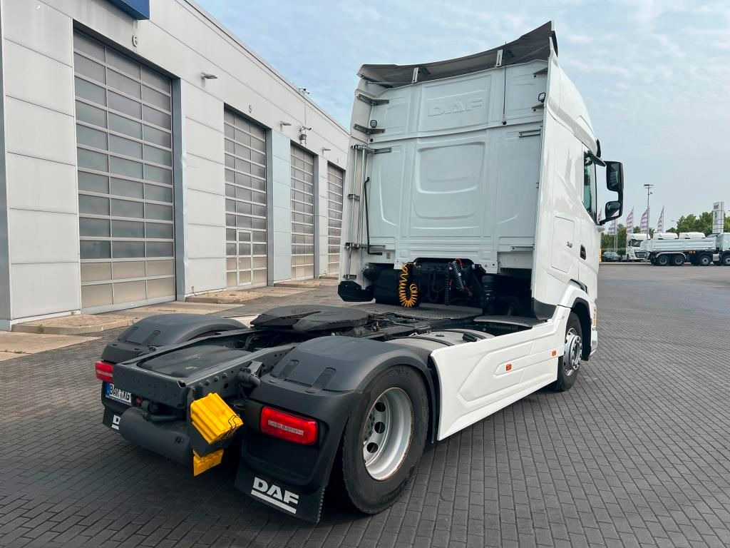 DAF XG 480 FT TraXon ZF-Intarder 2x Tank 1.195 Liter - وحدة جر: صورة 4 DAF XG 480 FT TraXon ZF-Intarder 2x Tank 1.195 Liter - وحدة جر: صورة 4