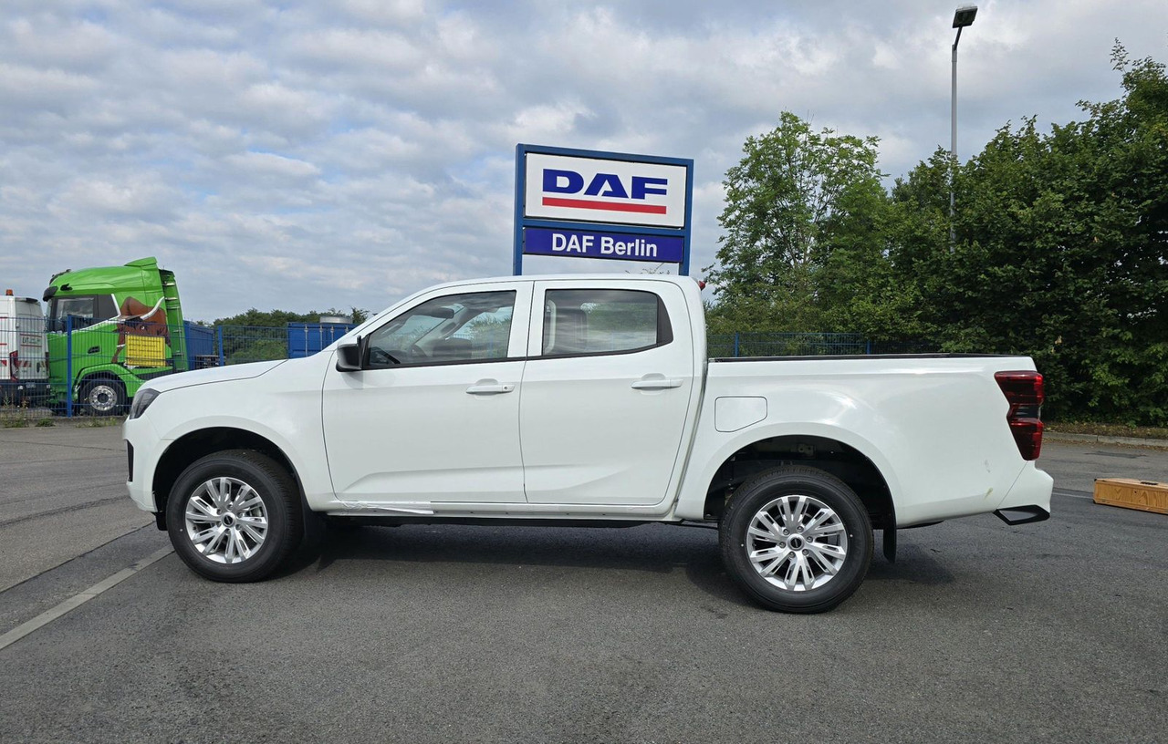 Isuzu PICK UP LS inkl. Ladeflächenausspritzung, 25er M - سيارة دفع رباعي: صورة 1 Isuzu PICK UP LS inkl. Ladeflächenausspritzung, 25er M - سيارة دفع رباعي: صورة 1