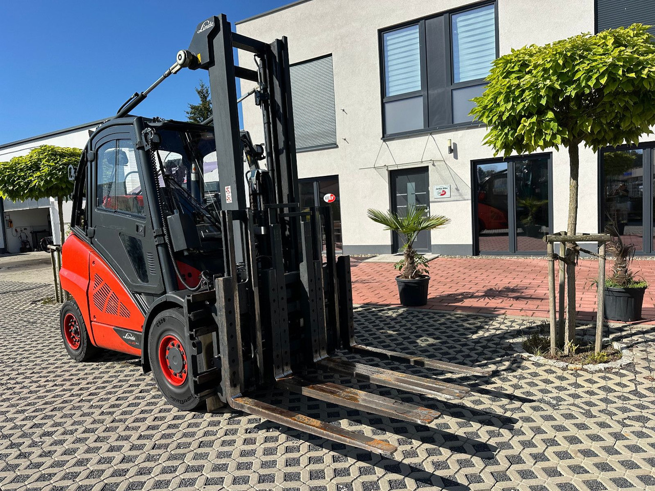 Linde H45T-02 Linde H45T-02 - رافعة شوكية تعمل بالغاز: صورة 2 Linde H45T-02 Linde H45T-02 - رافعة شوكية تعمل بالغاز: صورة 2