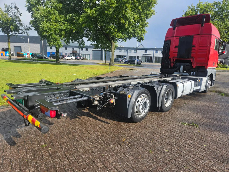 MAN TGX 24.400 6X2 BDF Euro 6 - شاحنات الحاويات / جسم علوي قابل للتغيير شاحنة: صورة 4 MAN TGX 24.400 6X2 BDF Euro 6 - شاحنات الحاويات / جسم علوي قابل للتغيير شاحنة: صورة 4