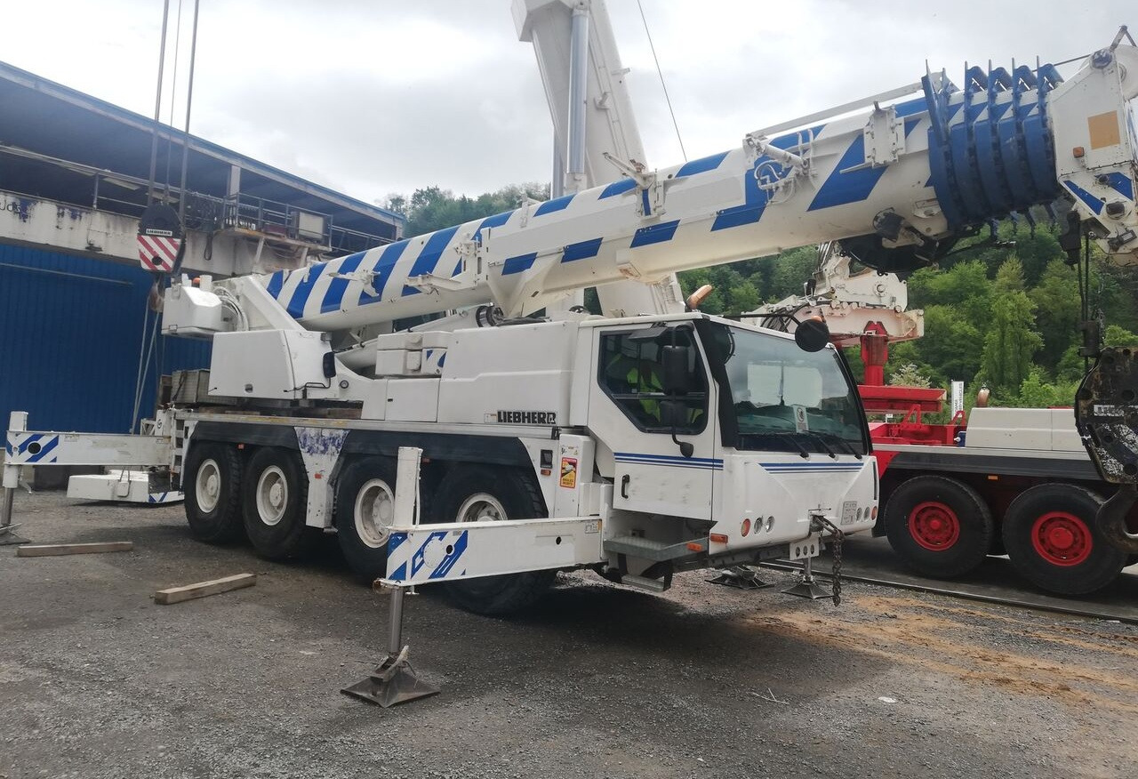 Liebherr LTM 1070 4.2 - موبايل كرين: صورة 4 Liebherr LTM 1070 4.2 - موبايل كرين: صورة 4