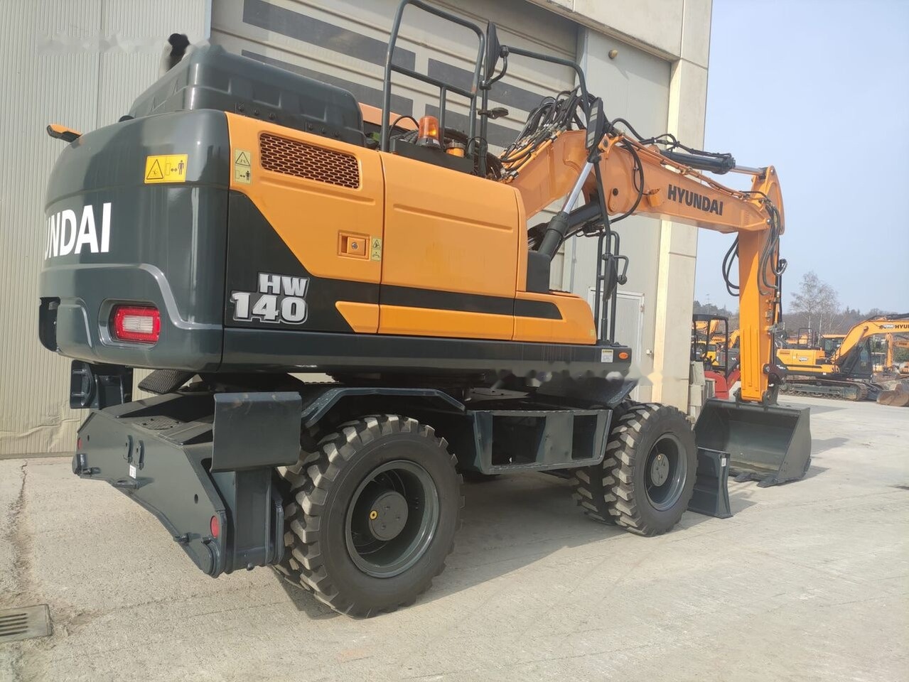 Hyundai HW140 - حفارة دولاب: صورة 2 Hyundai HW140 - حفارة دولاب: صورة 2