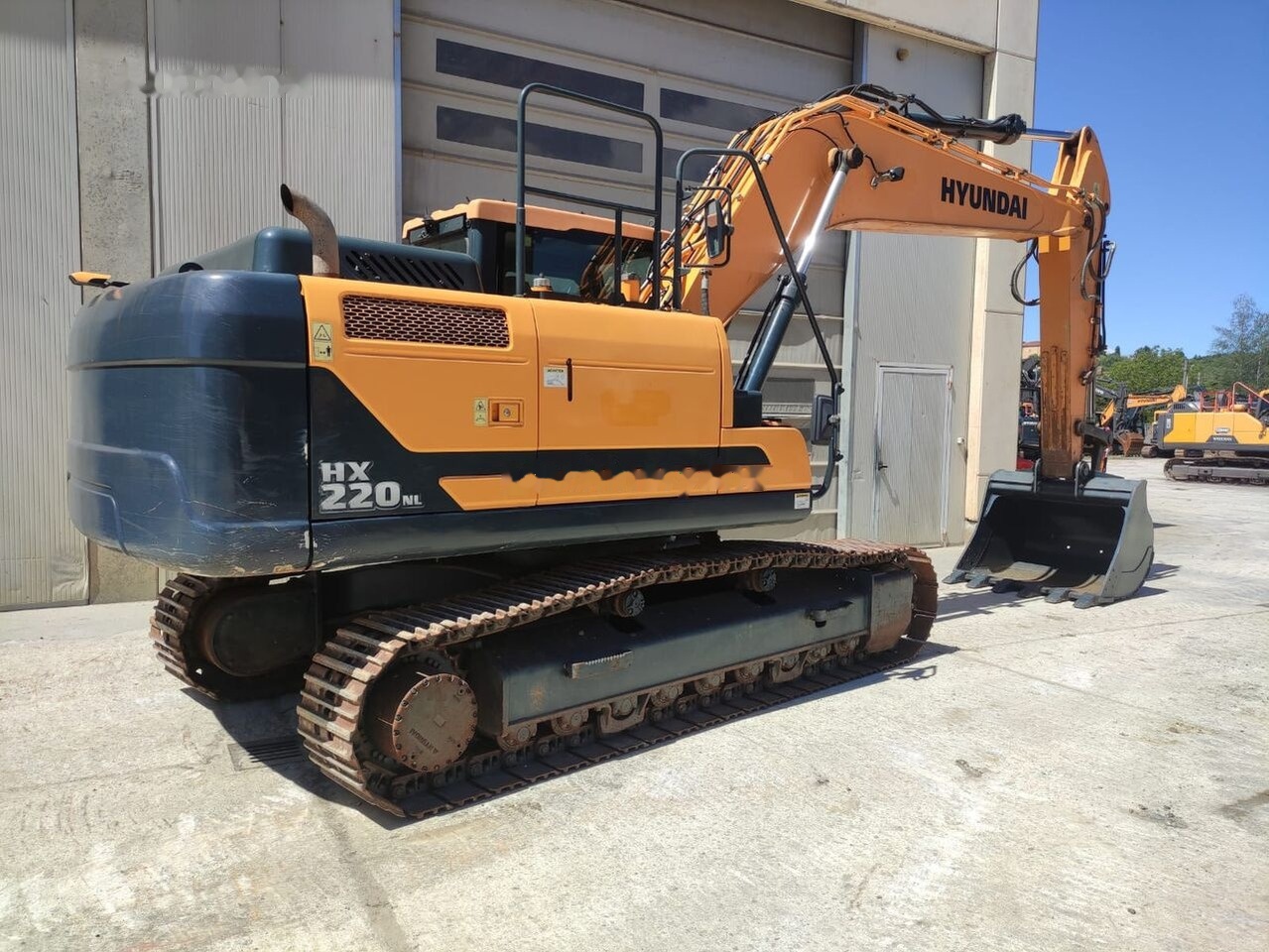 Hyundai HX220NL - حفار زحاف: صورة 4 Hyundai HX220NL - حفار زحاف: صورة 4