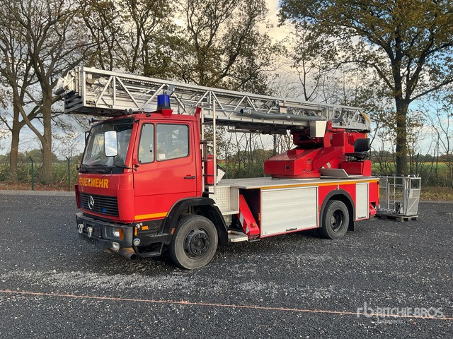 1995 Mercedes-Benz DLK 18/12 4x2 Fire Truck - سيارة إطفاء: صورة 1 1995 Mercedes-Benz DLK 18/12 4x2 Fire Truck - سيارة إطفاء: صورة 1