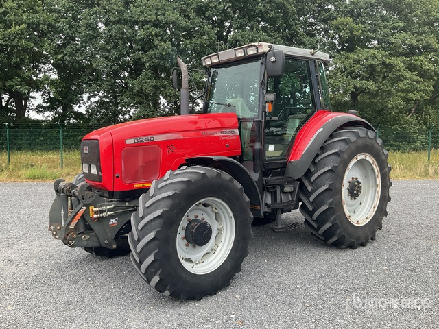 2000 Massey Ferguson 8240 4WD Tractor - جرار: صورة 2 2000 Massey Ferguson 8240 4WD Tractor - جرار: صورة 2