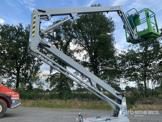2000 Skyjack SJ12 2WD Electric Articulating Boom Lift - شاحنة ذراع مفصلي: صورة 5 2000 Skyjack SJ12 2WD Electric Articulating Boom Lift - شاحنة ذراع مفصلي: صورة 5