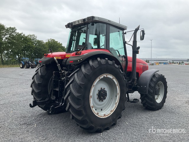 2002 Massey Ferguson 8240 4WD Tractor - جرار: صورة 4 2002 Massey Ferguson 8240 4WD Tractor - جرار: صورة 4