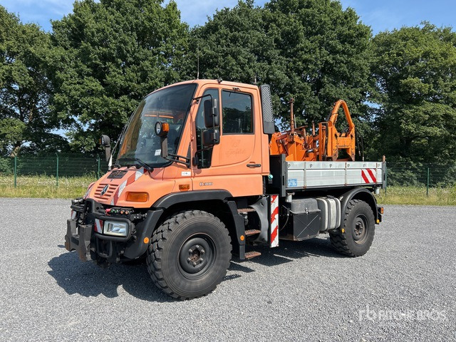 2004 Mercedes-Benz Unimog U300 4x4 Utility Truck - آلية المنفعة/ مركبة خاصة: صورة 2 2004 Mercedes-Benz Unimog U300 4x4 Utility Truck - آلية المنفعة/ مركبة خاصة: صورة 2