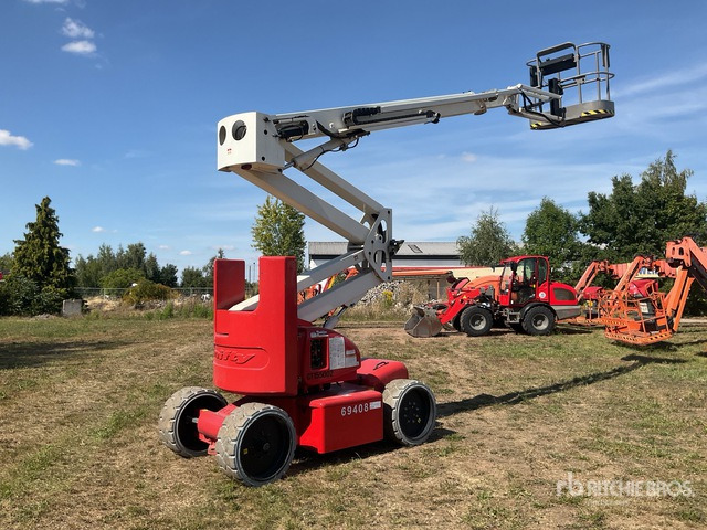 2008 Nifty HR15NE Electric Articulating Boom Lift - شاحنة ذراع مفصلي: صورة 1 2008 Nifty HR15NE Electric Articulating Boom Lift - شاحنة ذراع مفصلي: صورة 1