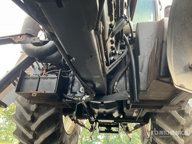2011 Case IH CVX150 4WD Tractor - جرار: صورة 5 2011 Case IH CVX150 4WD Tractor - جرار: صورة 5