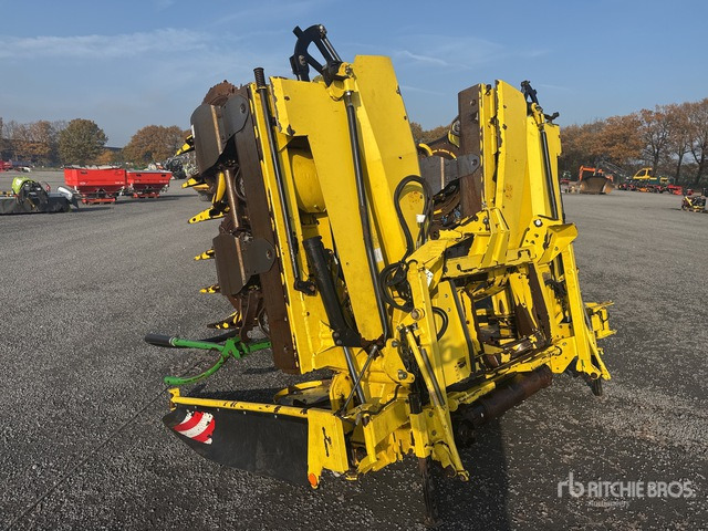 2011 Kemper 390 Plus Combine Header - ملحق حصادة أعلاف: صورة 3 2011 Kemper 390 Plus Combine Header - ملحق حصادة أعلاف: صورة 3