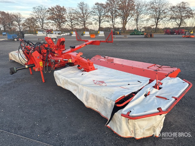 2012 Kuhn FC883-FF Disc Mower - جزازة العشب: صورة 2 2012 Kuhn FC883-FF Disc Mower - جزازة العشب: صورة 2