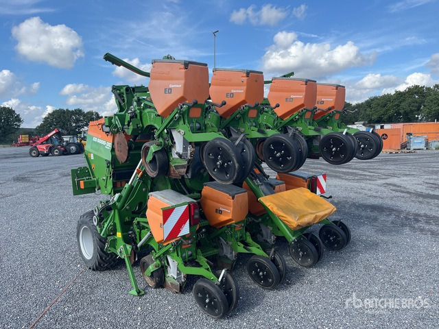 2015 Amazone ED 6000-2C Super Section Control 8 Row Planter - آلة نثر البذور الدقيقة: صورة 4 2015 Amazone ED 6000-2C Super Section Control 8 Row Planter - آلة نثر البذور الدقيقة: صورة 4