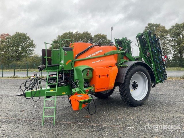 2019 Amazone UX 4200 Special 27 m Pull-Type Sprayer - بخاخ مقطورة: صورة 1 2019 Amazone UX 4200 Special 27 m Pull-Type Sprayer - بخاخ مقطورة: صورة 1