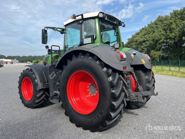 2020 Fendt 824 Vario Profi Plus 4WD Tractor - جرار: صورة 3 2020 Fendt 824 Vario Profi Plus 4WD Tractor - جرار: صورة 3