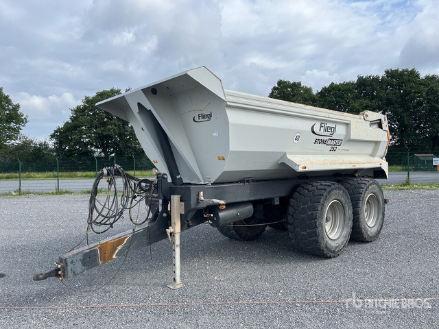2020 fliegl Stone-Master 252 T/A End Dump Trailer - التقطيع جزازة/ ماكينات قطع الحشائش: صورة 1 2020 fliegl Stone-Master 252 T/A End Dump Trailer - التقطيع جزازة/ ماكينات قطع الحشائش: صورة 1