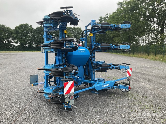 2021 Lemken Azurit 9 K8 Planter - آلة نثر البذور الدقيقة: صورة 3 2021 Lemken Azurit 9 K8 Planter - آلة نثر البذور الدقيقة: صورة 3
