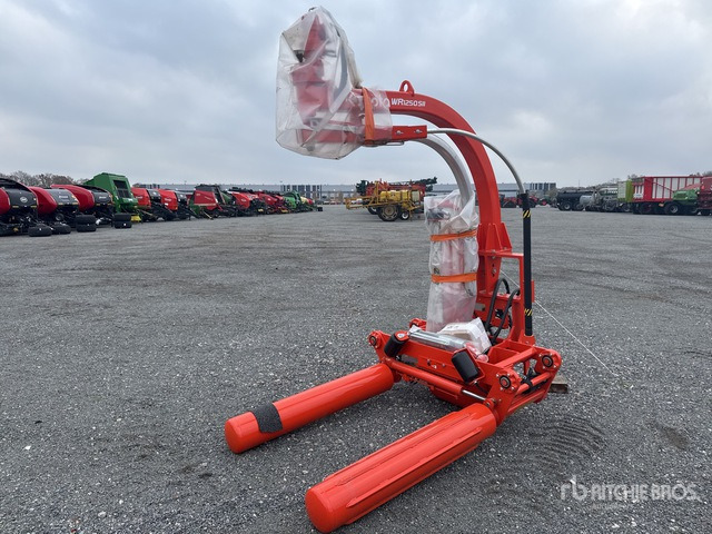 2023 Kubota WR1250 A SW (Unused) Bale Wrapper - آلة تغليف بالة التبن: صورة 4 2023 Kubota WR1250 A SW (Unused) Bale Wrapper - آلة تغليف بالة التبن: صورة 4