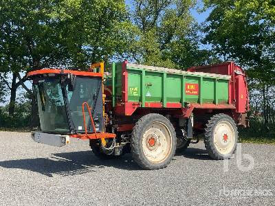 HAWE DST16T on 4x4 Self-Propelled Custom Bild - آلة رش السماد الطبيعي: صورة 1 HAWE DST16T on 4x4 Self-Propelled Custom Bild - آلة رش السماد الطبيعي: صورة 1