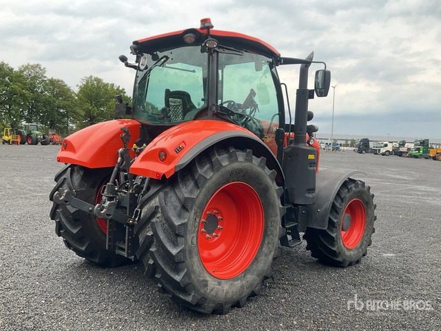 Kubota M7 4WD Tractor - جرار: صورة 4 Kubota M7 4WD Tractor - جرار: صورة 4