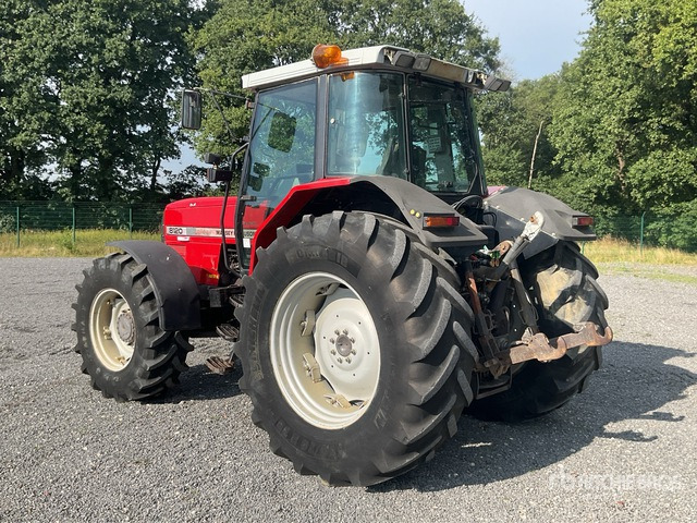 Massey Ferguson 8120 4WD Tractor - جرار: صورة 4 Massey Ferguson 8120 4WD Tractor - جرار: صورة 4