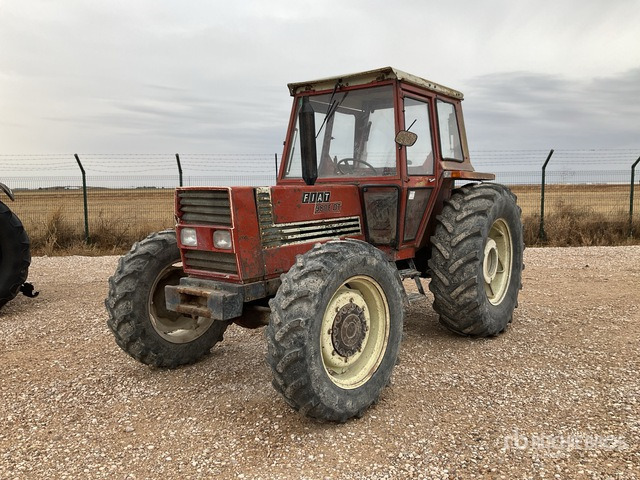 1982 Fiat 980 E DT 4WD Tractor - جرار: صورة 1 1982 Fiat 980 E DT 4WD Tractor - جرار: صورة 1