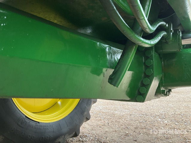 2005 John Deere 6820 Premium 4WD Tractor - جرار: صورة 4 2005 John Deere 6820 Premium 4WD Tractor - جرار: صورة 4