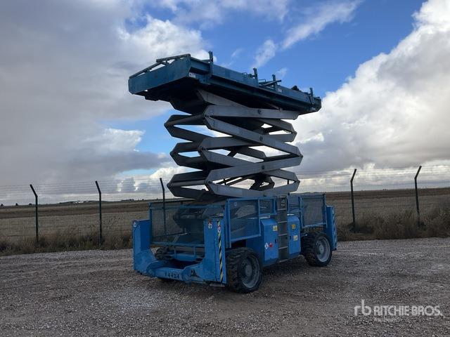 2006 Genie GS5390RT 4x4 Diesel Scissor Lift - رافعة هيدروليكية مقصية: صورة 1 2006 Genie GS5390RT 4x4 Diesel Scissor Lift - رافعة هيدروليكية مقصية: صورة 1
