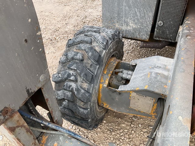 2006 Haulotte H12SX 4x4 Diesel Scissor Lift - رافعة هيدروليكية مقصية: صورة 5 2006 Haulotte H12SX 4x4 Diesel Scissor Lift - رافعة هيدروليكية مقصية: صورة 5