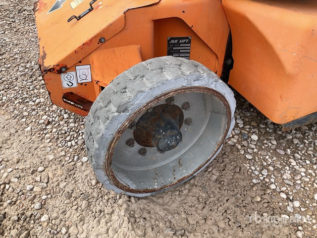 2006 JLG E400AN 2WD Electric Articulating Boom Lift - شاحنة ذراع مفصلي: صورة 4 2006 JLG E400AN 2WD Electric Articulating Boom Lift - شاحنة ذراع مفصلي: صورة 4