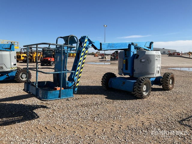 2007 Genie Z34/22 4WD Diesel Articulating Boom Lift - شاحنة ذراع مفصلي: صورة 4 2007 Genie Z34/22 4WD Diesel Articulating Boom Lift - شاحنة ذراع مفصلي: صورة 4