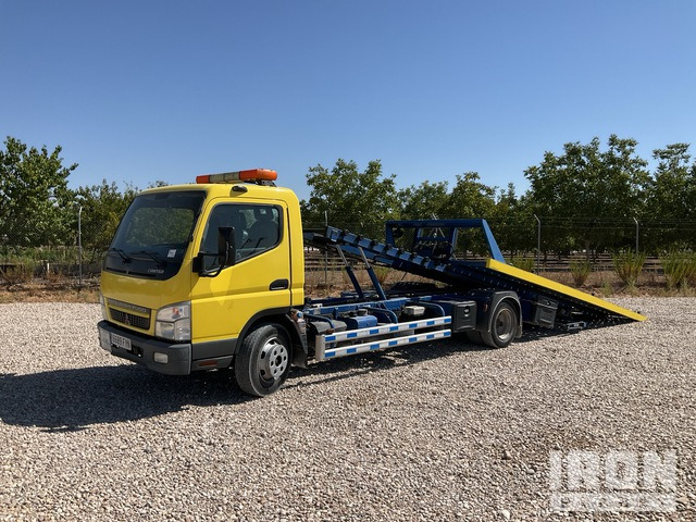 2007 Mitsubishi Canter 4x2 Rollback Truck - شاحنة سحب: صورة 1 2007 Mitsubishi Canter 4x2 Rollback Truck - شاحنة سحب: صورة 1