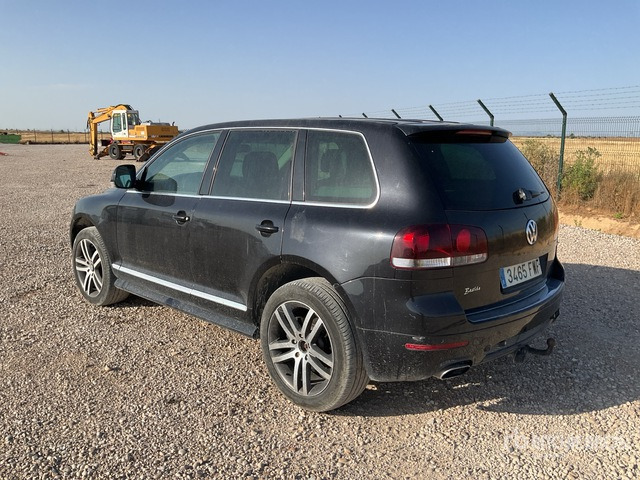 2007 Volkswagen Touareg 4WD 3.0D SUV - سيارة دفع رباعي: صورة 4 2007 Volkswagen Touareg 4WD 3.0D SUV - سيارة دفع رباعي: صورة 4