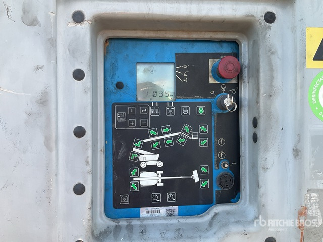 2011 Genie Z80/60 Diesel Articulating Boom Lift - شاحنة ذراع مفصلي: صورة 5 2011 Genie Z80/60 Diesel Articulating Boom Lift - شاحنة ذراع مفصلي: صورة 5