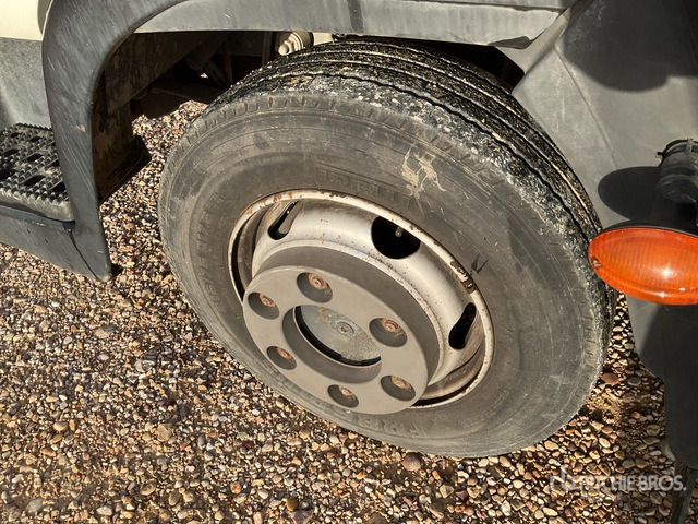 2012 Iveco Eurocargo 75E18 4x2 Van Truck - شاحنة مقفلة: صورة 5 2012 Iveco Eurocargo 75E18 4x2 Van Truck - شاحنة مقفلة: صورة 5